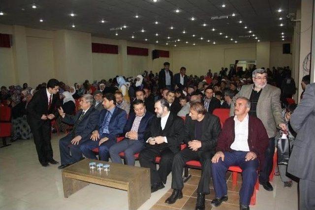 Derbent’te Konferans