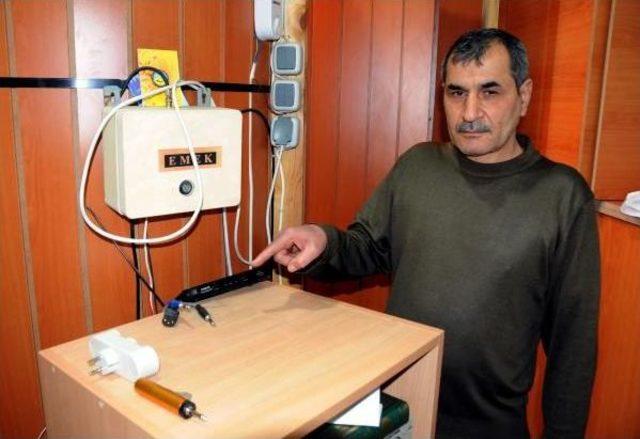 Camiden Hırsızlık G&uuml;venlik Kamerasında 3