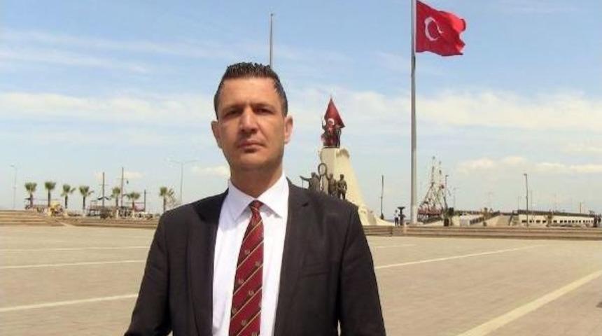 İskenderun'daki Bayrak Krizi Yargıya Taşındı