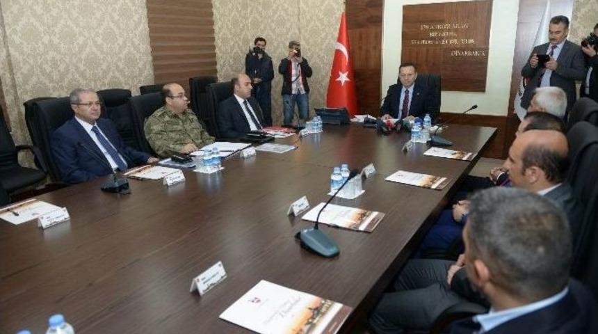 Diyarbakır&rsquo;da Se&ccedil;im G&uuml;venliği Toplantısı