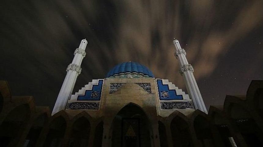 Cumhurbaşkanı Erdoğan, Hoca Ahmet Yesevi Camii&rsquo;ni İbadete A&ccedil;acak