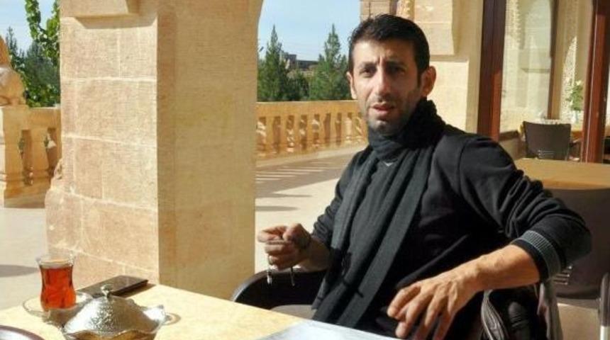 Artuklu &Uuml;niversitesi'nde Ihale &Ccedil;atışması: 1 &Ouml;l&uuml;, 4 Yaralı