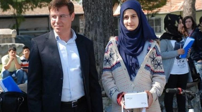 Didim&rsquo;de Turizm Haftasında Dereceye Girenler &Ouml;d&uuml;llerini Aldı