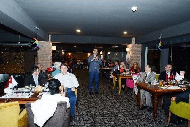 Başkan İmamoğlu Sanat&ccedil;ılarla Bir Araya Geldi 2