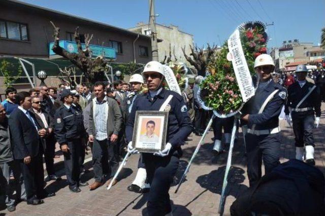 17 Yıllık Polis Memuru Kalp Krizinden &Ouml;ld&uuml; (2) 2