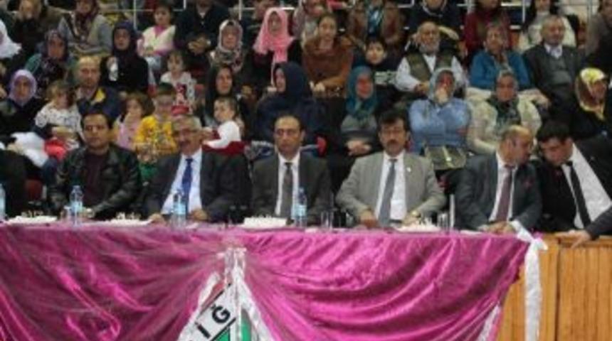 Gen&ccedil;lik Merkezinden Muhteşem Kutlu Doğum Programı