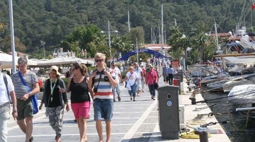 Almanlar Marmaris’e Çıkarma Yaptı