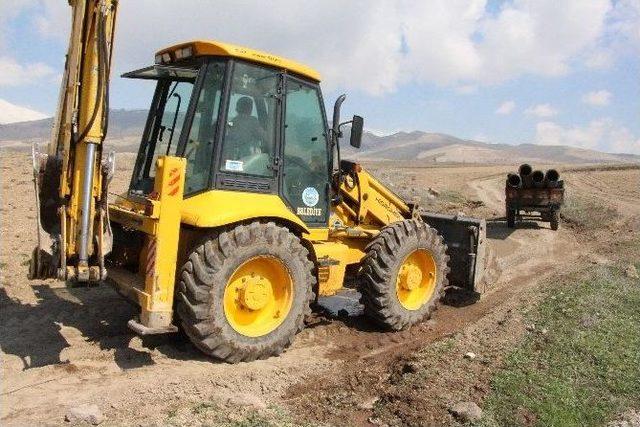 Çomaklı Mahallesinde Su Gideri Çalışması