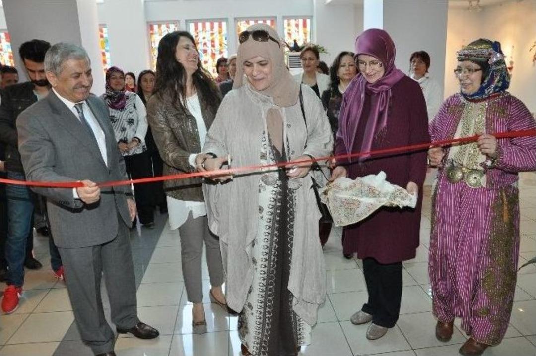 Kitre Ve &Ccedil;orap Bebekler Sergisi Balıkesir&rsquo;de A&ccedil;ıldı