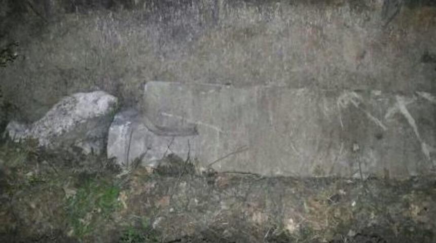 Ka&ccedil;ak Kazıda Tarihi B&ouml;lge Ortaya &Ccedil;ıktı