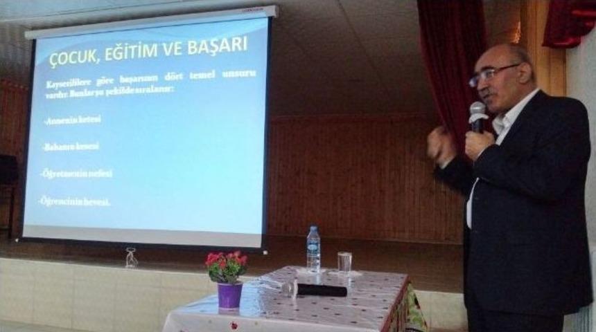 Do&ccedil;. Dr. Dursun&rsquo;dan Ailelere Y&ouml;nelik Eğitim Konferansı
