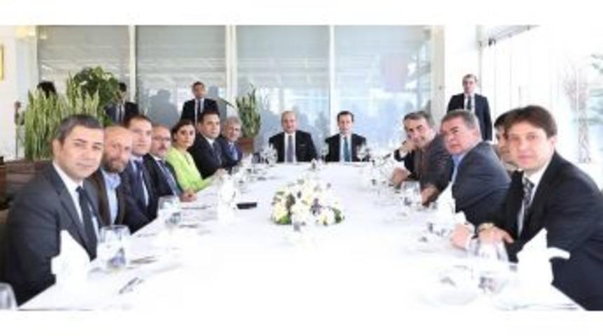 Başbakan Yardımcısı Akdoğan: &ldquo;ap Son Derece Pasif, Dirayetsiz Bir Yapıya Doğru S&uuml;r&uuml;kleniyor&rdquo;