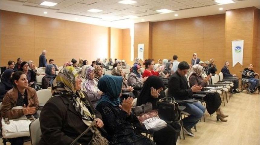 Hayata Tutunuyorum Projesi, &lsquo;zihinsel Engelli &Ccedil;ocuklar İ&ccedil;in Tuvalet Becerilerinin &Ouml;ğretimi&rsquo; Konulu Konferans İle Sona Erdi