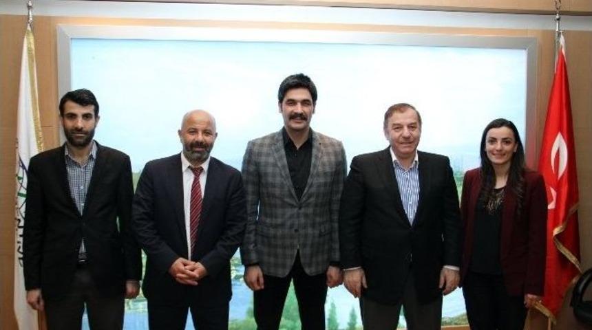 Vekil Adayı Uğur Işılak, Başkan Kadıoğlu&rsquo;nu Ziyaret Etti