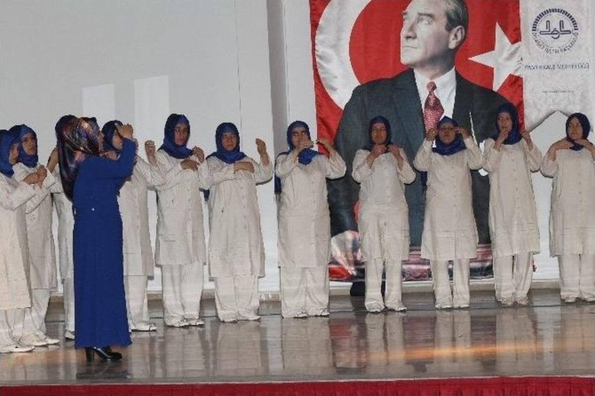 İşitme Engellilerden Kur&rsquo;an-ı Kerim Ziyafeti