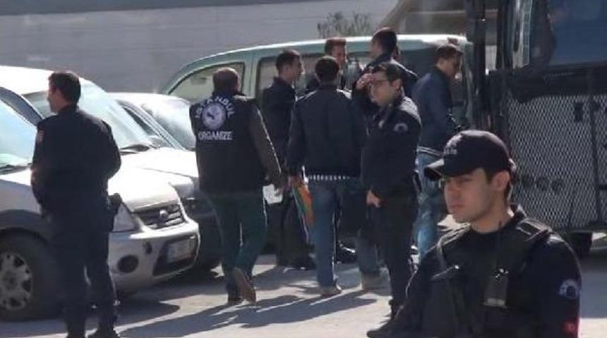 27 Polis Tutuklama Istemiyle Mahkemeye Sevkedildi