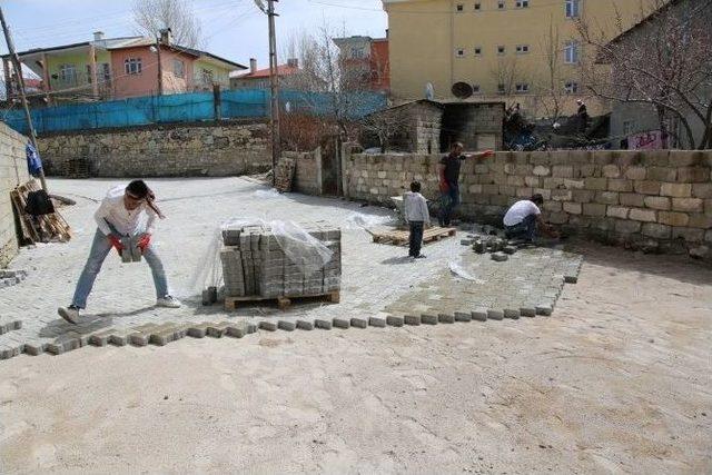 Van&rsquo;da Yol Yapım &Ccedil;alışması 3