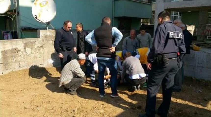 &Uuml;&ccedil;&uuml;nc&uuml; Kattan D&uuml;şen Inşaat Iş&ccedil;isi Yaralandı