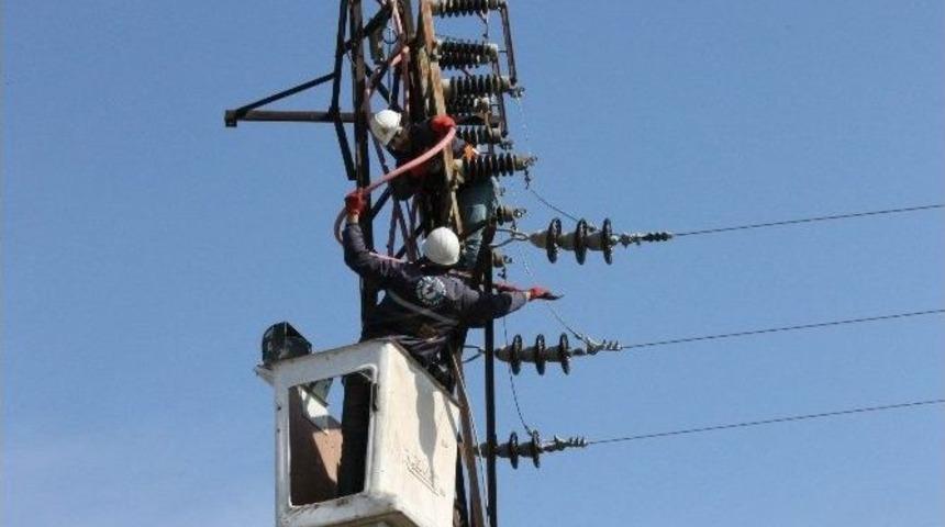Dicle Edaş&rsquo;tan Yoğun &rsquo;bakım&rsquo; &Ccedil;alışması