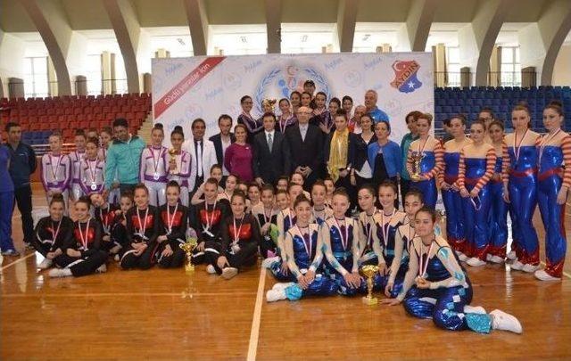 Aydın’da Cimnastik Gösterileri Büyüledi 1