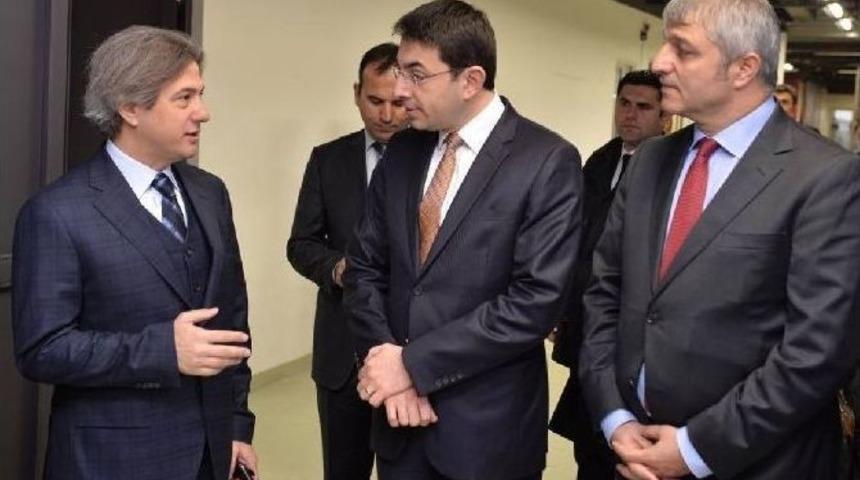 Carrefoursa, Sosyal Market&rsquo;in Resmi Destek&ccedil;isi Oldu