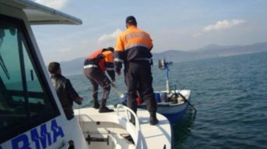 Bursa&rsquo;da 2 Kişi G&ouml;lde Mahsur Kaldı