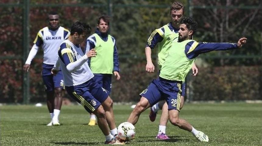 Fenerbah&ccedil;e, Bursaspor Ma&ccedil;ı Hazırlıklarına Başladı