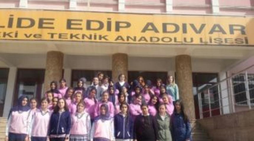 Halide Edip Adıvar Mesleki Ve Teknik Anadolu Lisesi &Ouml;ğrencileri İspanya Yolcusu