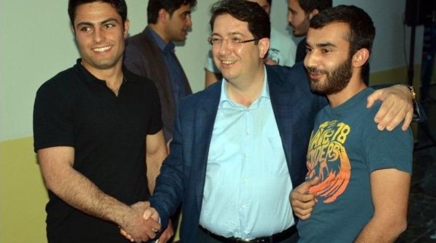 Başkan Yazgı, Üniversiteli Öğrencilerle Buluştu