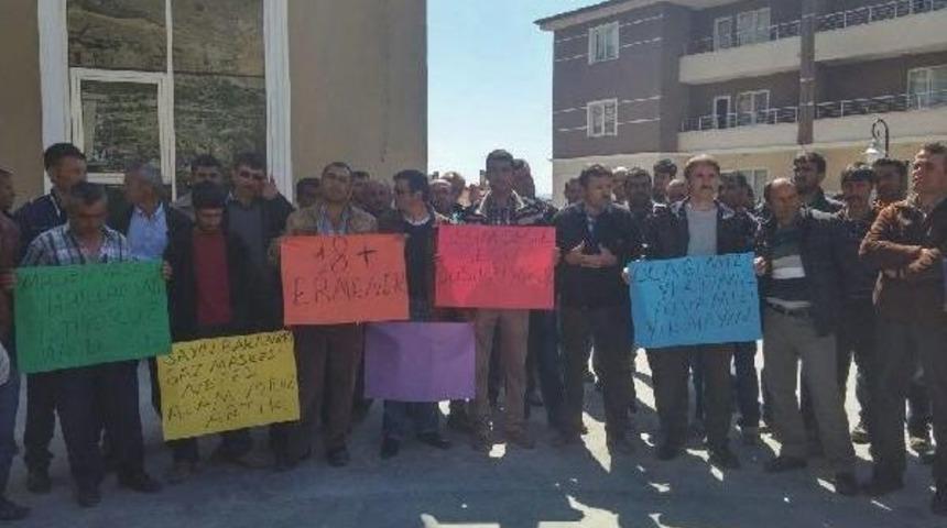 18 Madencinin &Ouml;ld&uuml;ğ&uuml; Ermenek'te Işsiz Kalan Madencilerden  Tepki