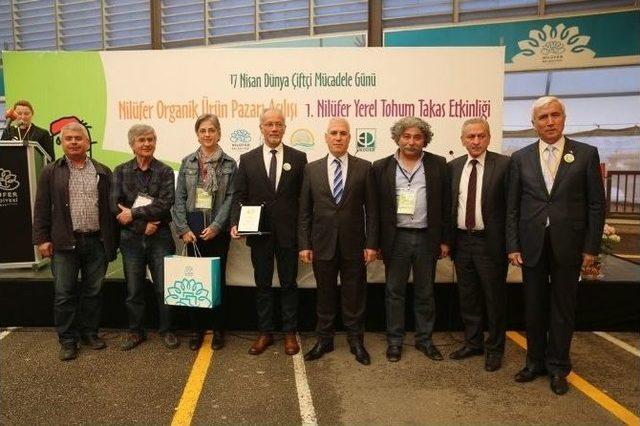 Organik Pazarda Çiftçiler Tohumlarını Takas Etti 3