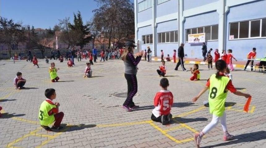 Korkuteli&rsquo;nde Geleneksel &Ccedil;ocuk Oyunları Şenliği Başladı