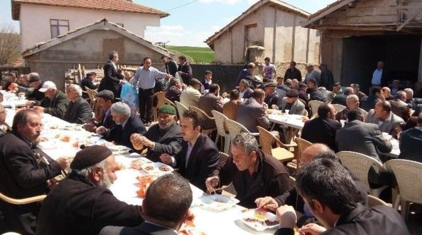 Sağlık K&ouml;y&uuml; Muhtarlığından Kutlu Doğum Etkinliği