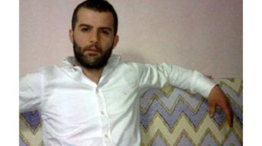 Duvardan D&uuml;şen Iş&ccedil;i &Ouml;ld&uuml;