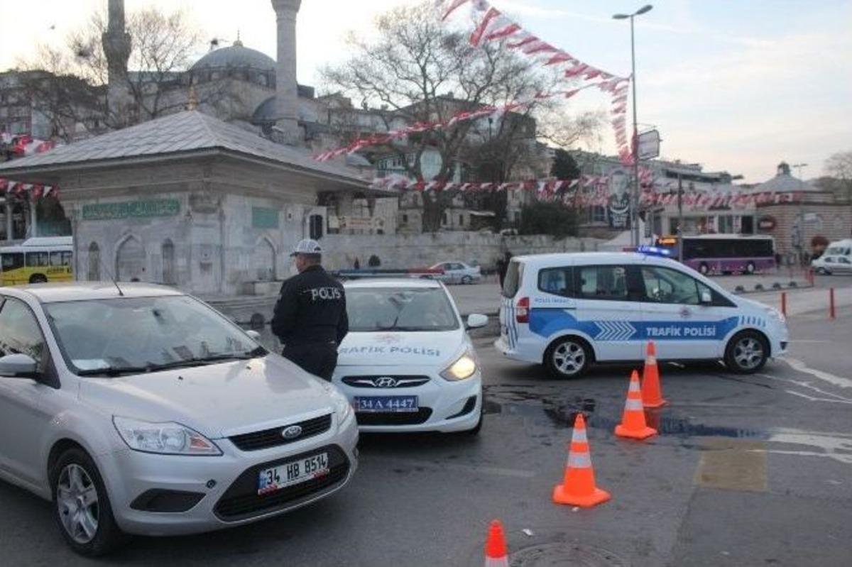 Cumhurbaşkanlığı Bisiklet Turu Nedeniyle &Uuml;sk&uuml;dar-harem Yolu Trafiğe Kapatıldı