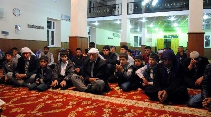 Şirinkuyu Camiisinde Mevlid Programı