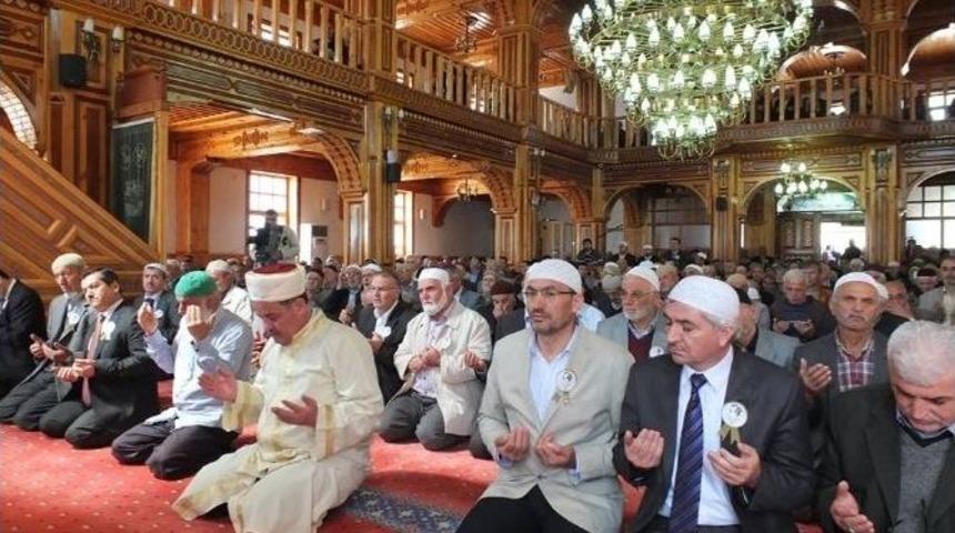 M&uuml;ft&uuml; Selami Emen;