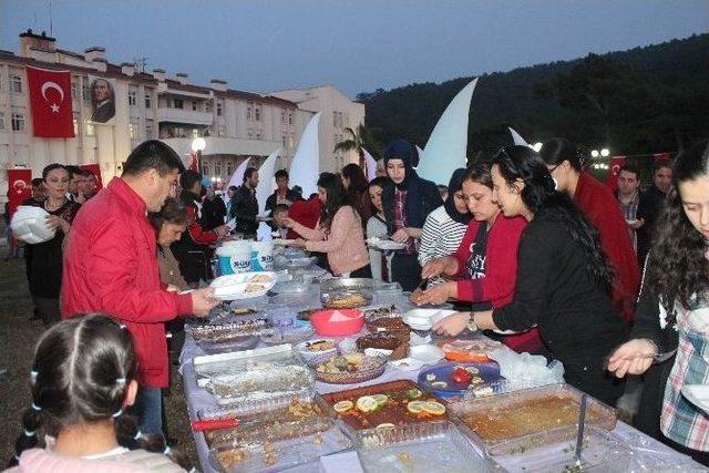 Kumluca Devlet Hastanesi’nde 10’uncu Yıl Kutlaması