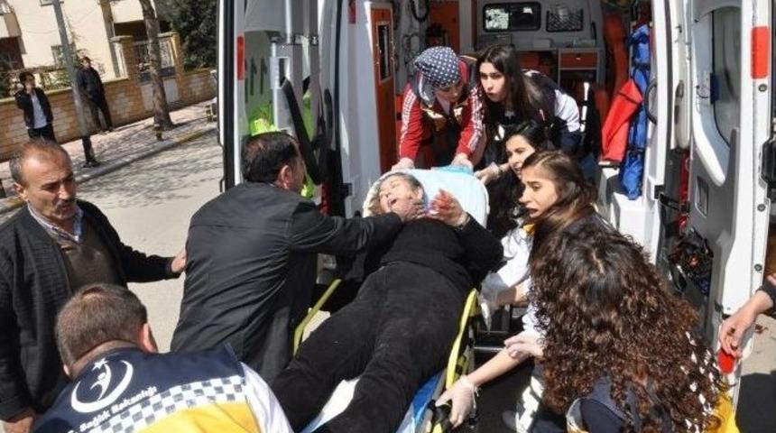 Elbistan&rsquo;da Kurşunlanan Ara&ccedil;taki Yaralılardan Biri &Ouml;ld&uuml;