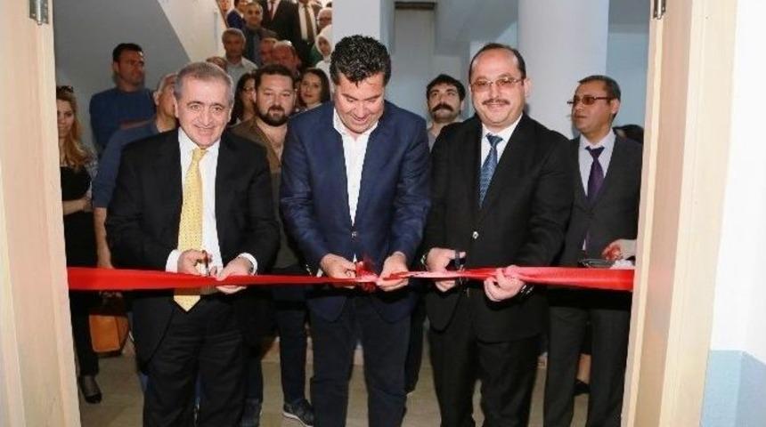 Okulun Konferans Salonu A&ccedil;ıldı