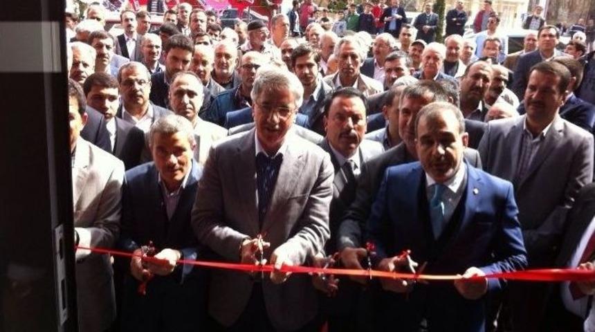 Elazığ&rsquo;da G&ouml;&ccedil;er İnşaat Tarafından Seranova Mağazası A&ccedil;ıldı