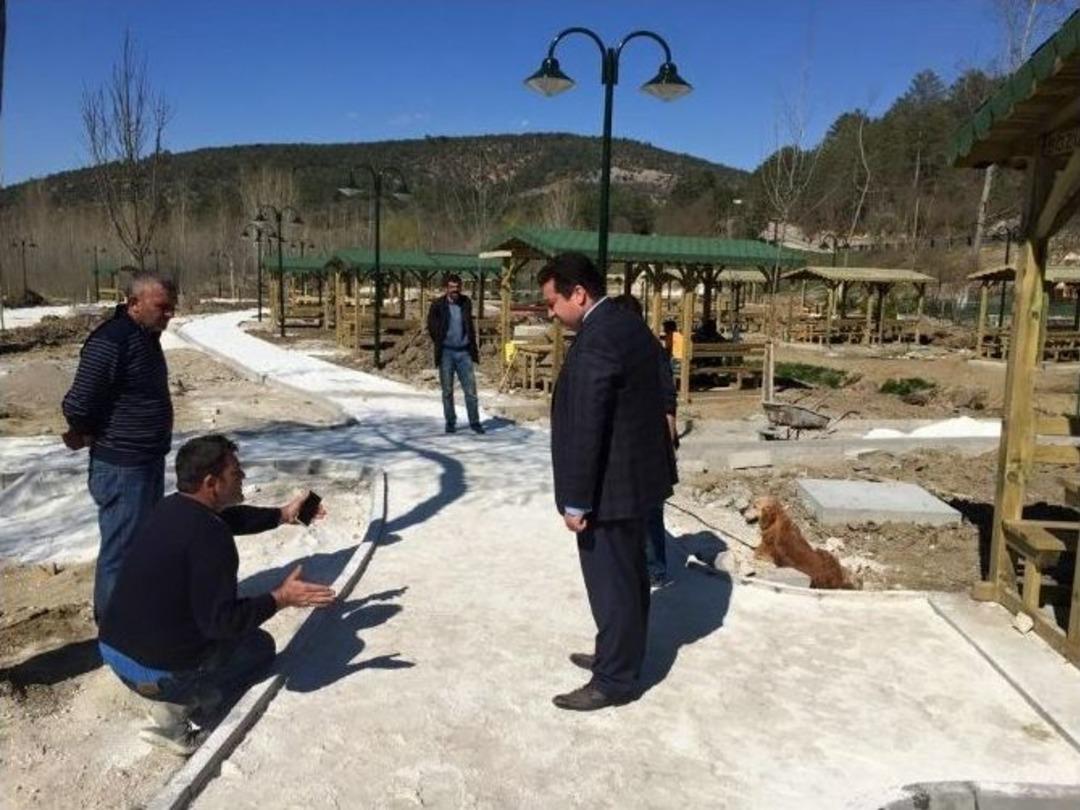 Başkan Bakıcı T&uuml;rbin Mesire Yerindeki &Ccedil;alışmaları Denetledi