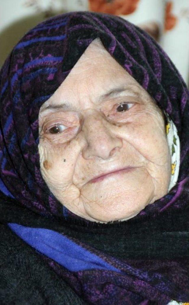 80 Yaşındaki Kadının Cumhurbaşkanı Erdoğan'dan Isteği: 