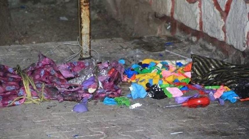 Acil Servis &Ouml;n&uuml;ne Bırakılan Battaniye Bomba Paniği Yaşattı