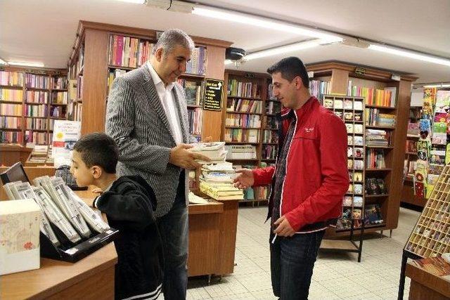 Türkiye’nin Merak Ettiği Kitap Kurdu Ali Uçar, İha’ya Konuştu