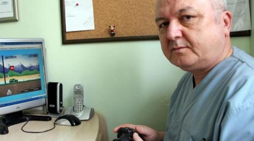 Cerrahlar, Ameliyatlara Bilgisayar Oyunları Ile Hazırlanıyor