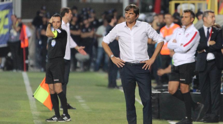 Phillip Cocu: Kolay pes eden biri değilim, istifa etmeyeceğim!