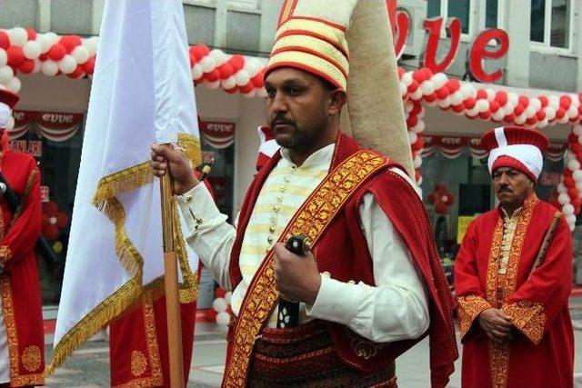 ‘roman Mehteran Takımı’ Edirne’de İlk Gösterisini Yaptı