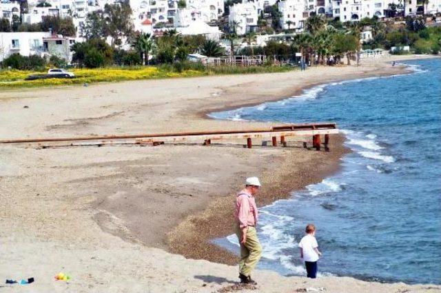 Bodrum da Deniz Suyu Çekildi 1