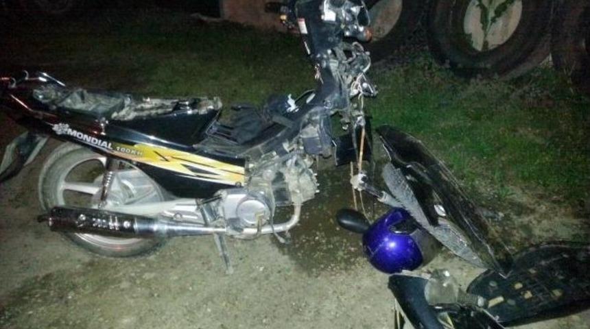 Motosiklet &Ouml;nce Yaya Sonra Otomobile &Ccedil;arptı